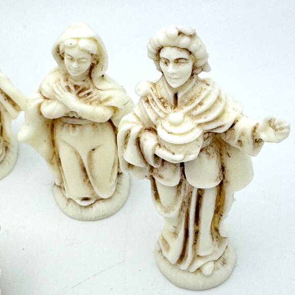 Vintage Made In Italy Plastic Miniature 6-Piece Nativity Figurine Set - Picture 8 of 10